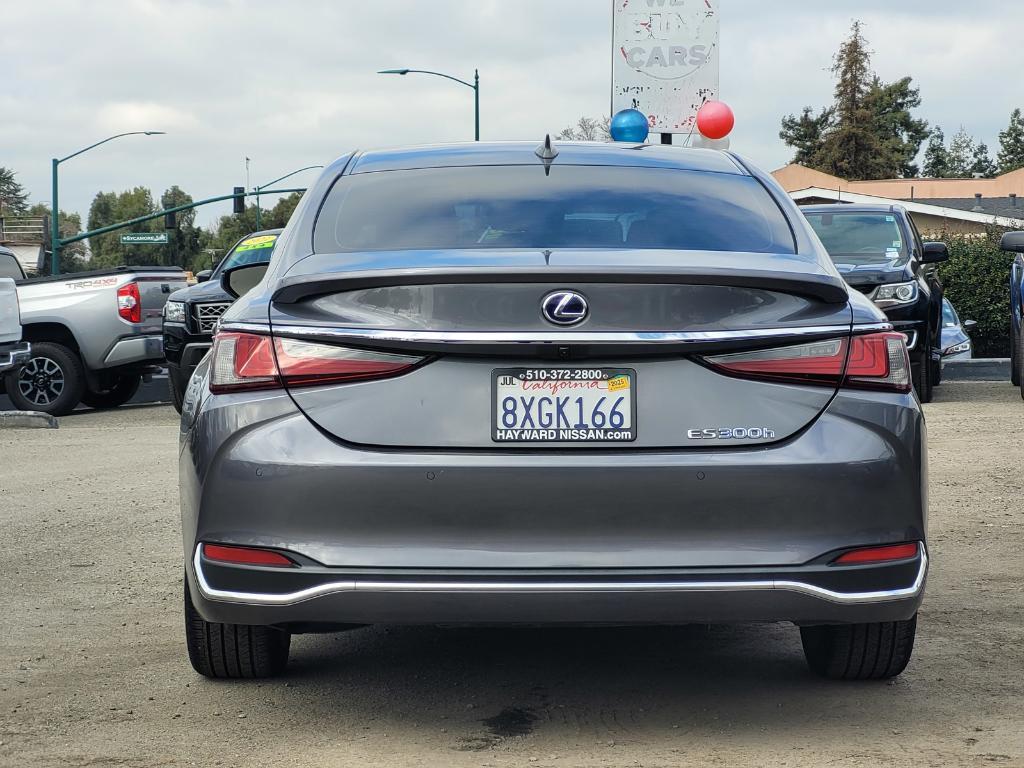 used 2021 Lexus ES 300h car, priced at $28,991