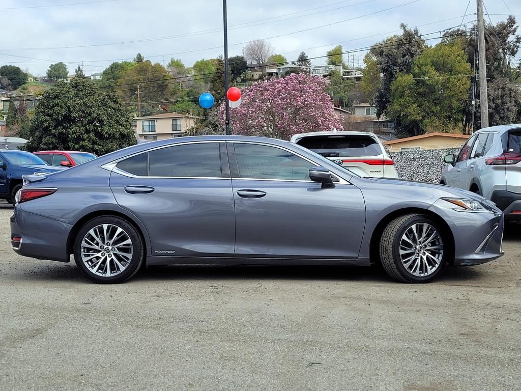 used 2021 Lexus ES 300h car, priced at $28,991