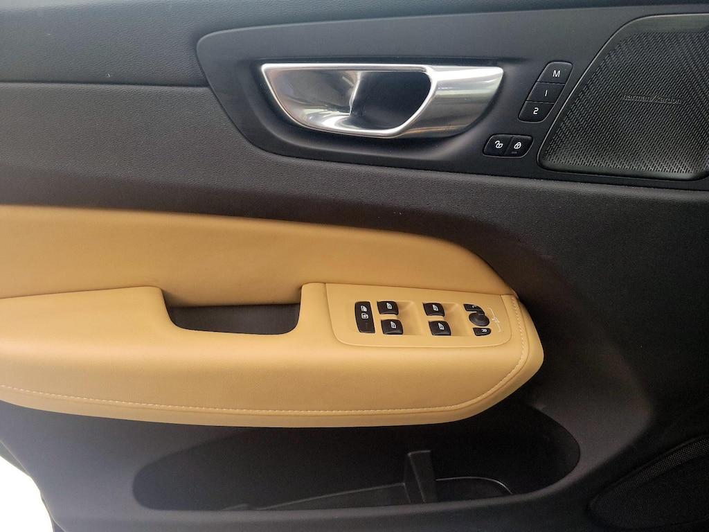 used 2022 Volvo XC60 car, priced at $34,998