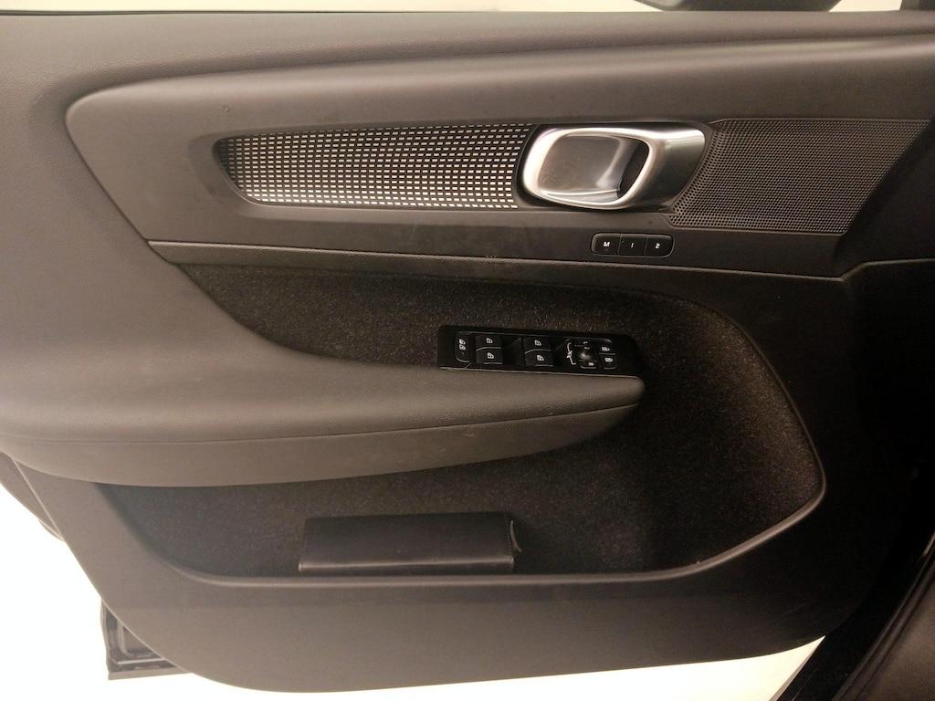 used 2021 Volvo XC40 Recharge Pure Electric car, priced at $28,998