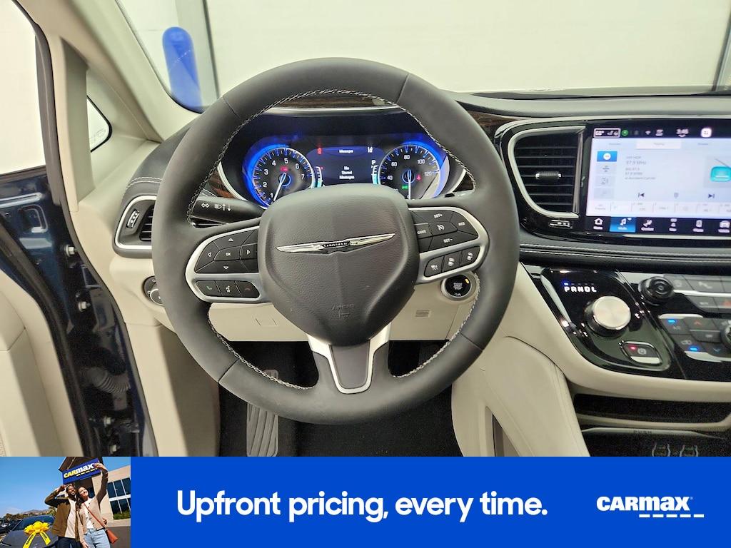 used 2023 Chrysler Pacifica car, priced at $38,998