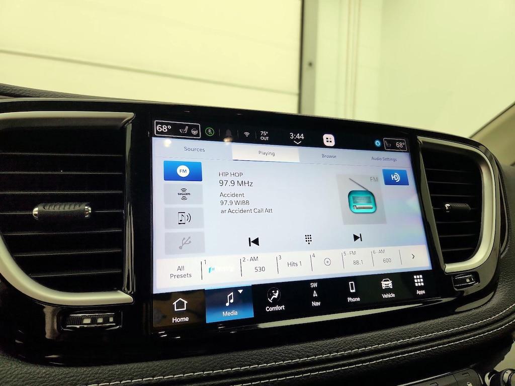 used 2023 Chrysler Pacifica car, priced at $38,998