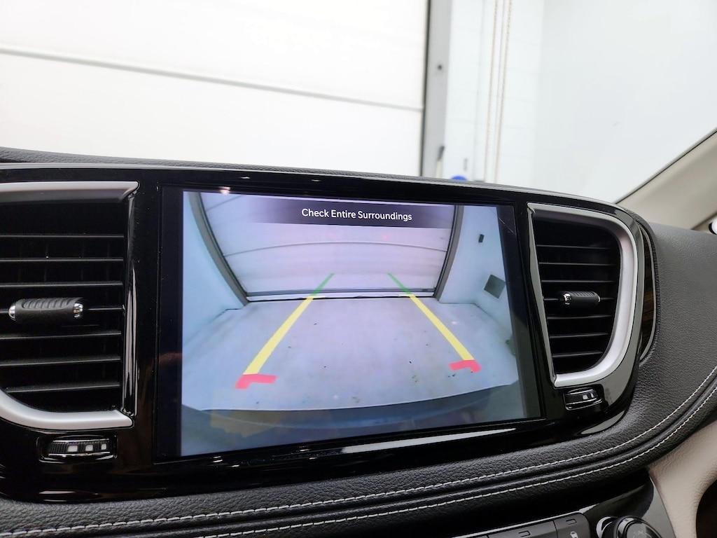 used 2023 Chrysler Pacifica car, priced at $38,998