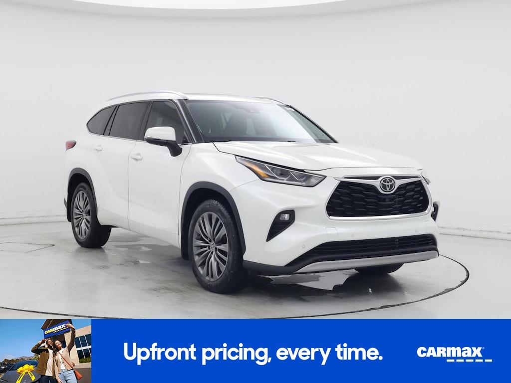 used 2021 Toyota Highlander car, priced at $44,998