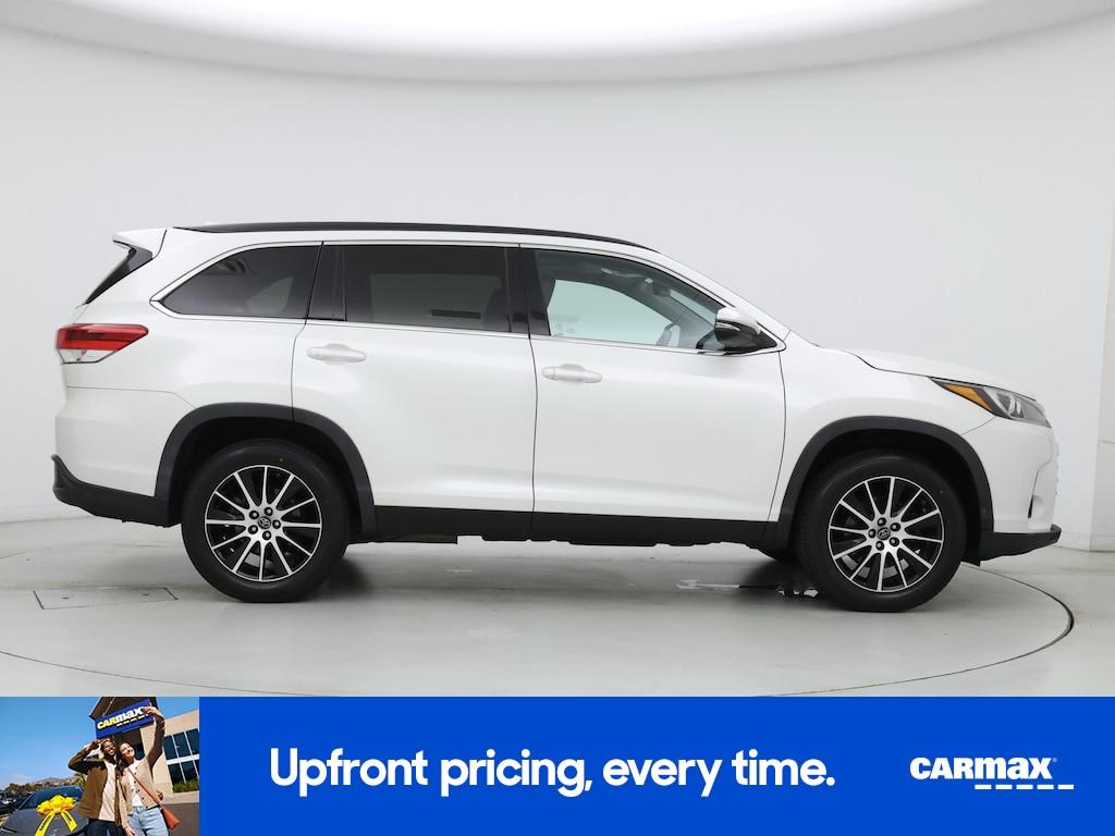 used 2018 Toyota Highlander car, priced at $25,998