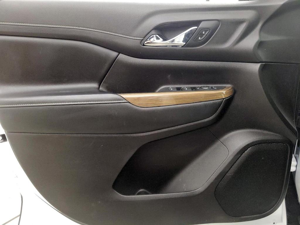 used 2021 GMC Acadia car, priced at $23,998