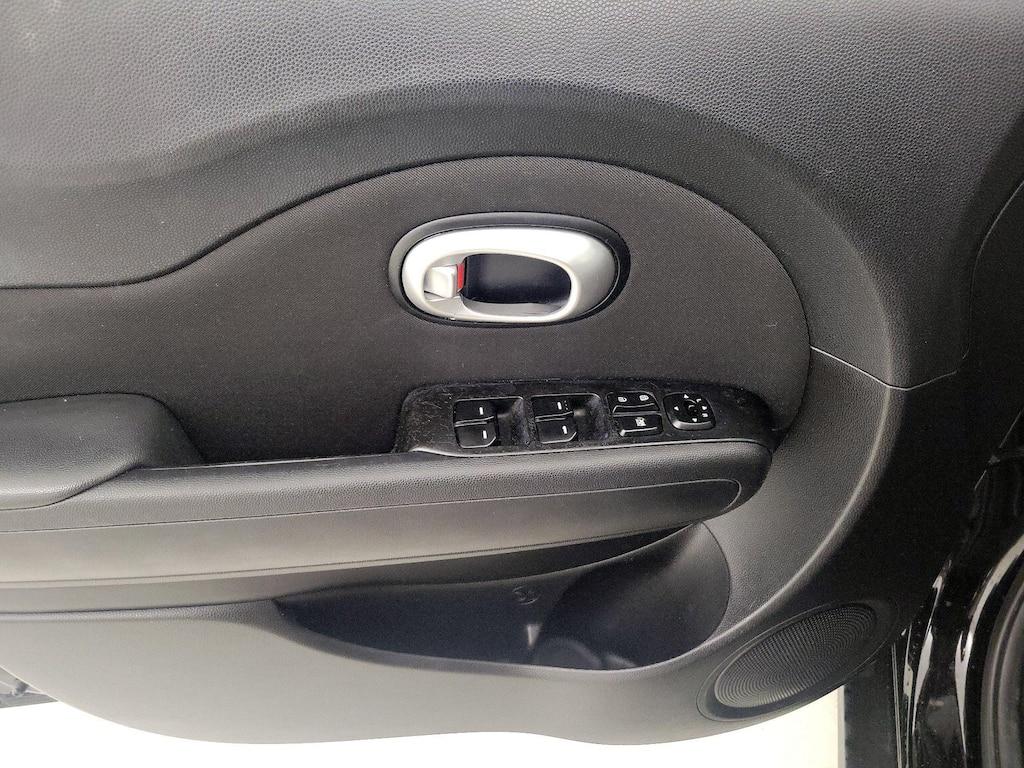 used 2015 Kia Soul car, priced at $12,998