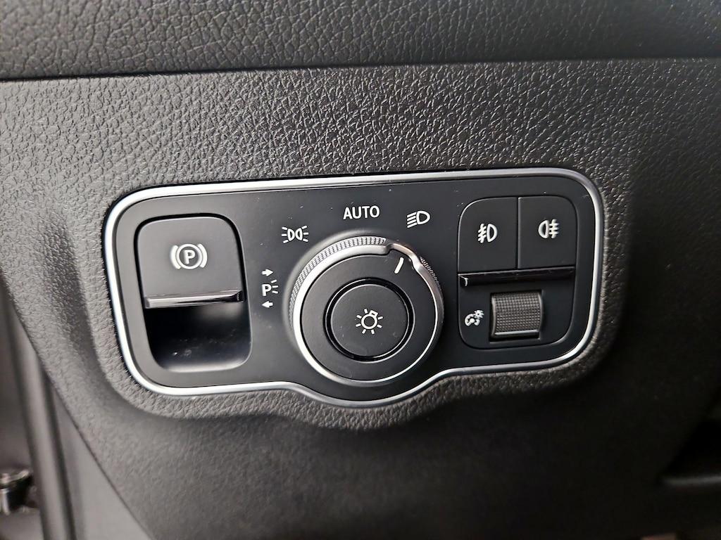used 2023 Mercedes-Benz GLB 250 car, priced at $35,998