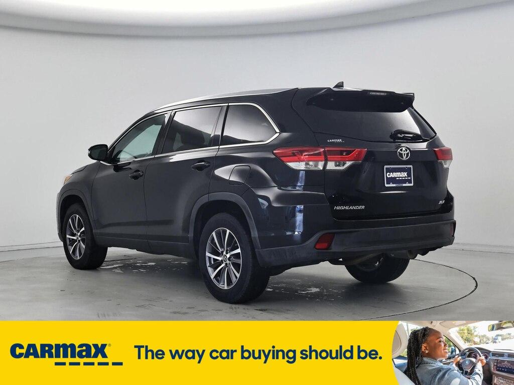 used 2019 Toyota Highlander car, priced at $22,998