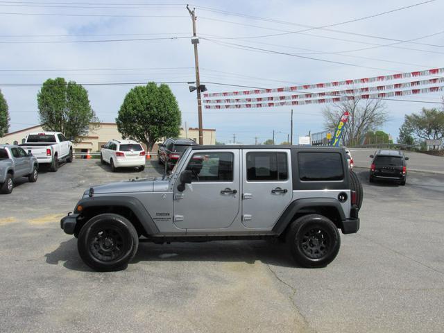 used 2015 Jeep Wrangler Unlimited car, priced at $18,499