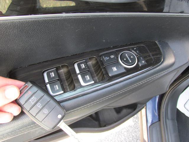 used 2020 Kia Sorento car, priced at $14,999