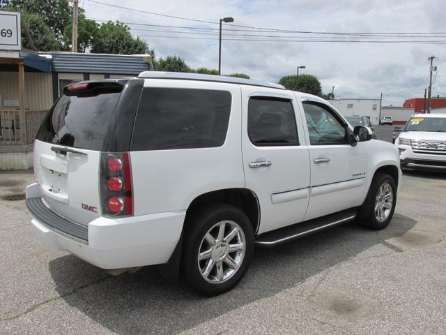 used 2008 GMC Yukon car, priced at $11,999