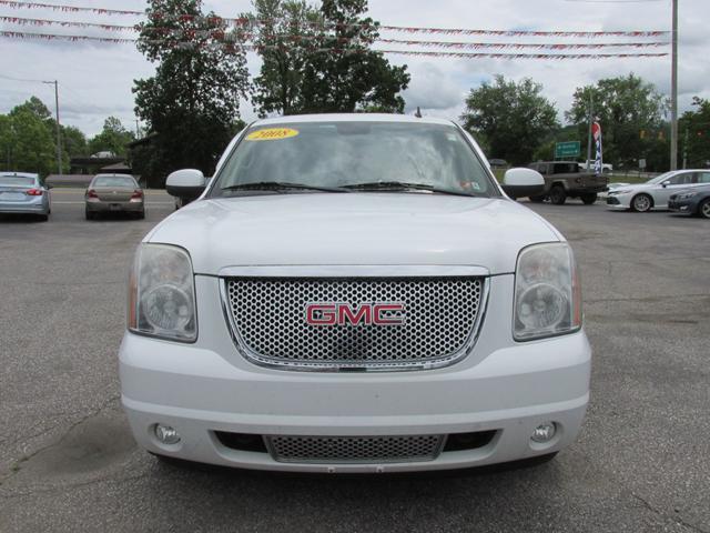 used 2008 GMC Yukon car, priced at $11,999