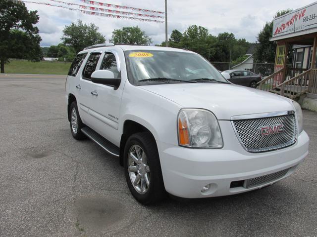 used 2008 GMC Yukon car, priced at $11,999