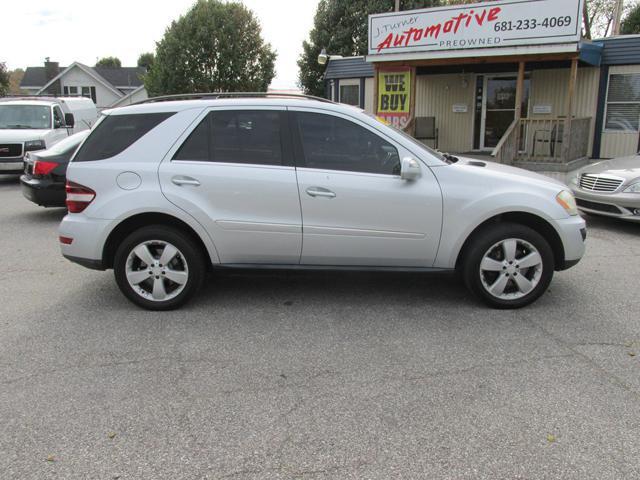 used 2010 Mercedes-Benz M-Class car, priced at $5,949