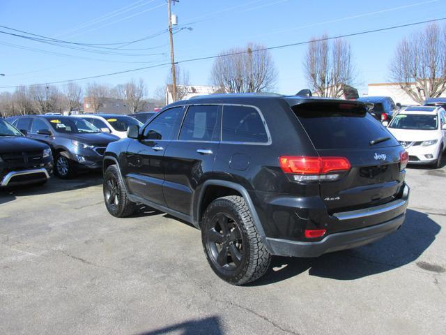 used 2015 Jeep Grand Cherokee car, priced at $9,499