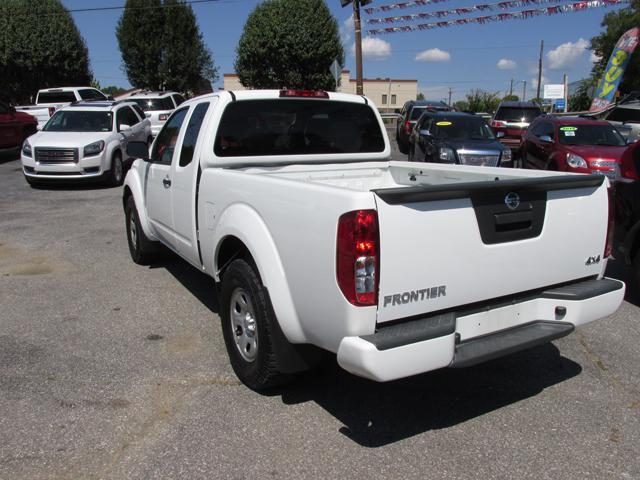 used 2021 Nissan Frontier car, priced at $17,499