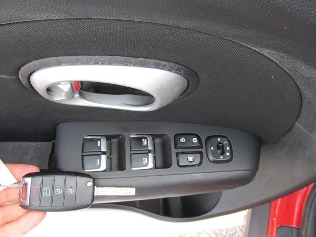 used 2018 Kia Soul car, priced at $10,999