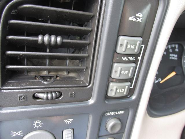 used 2002 GMC Sierra 2500 car, priced at $13,900