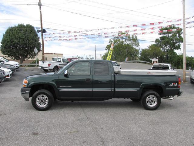 used 2002 GMC Sierra 2500 car, priced at $13,900