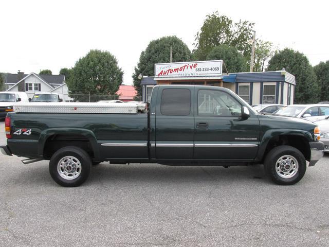 used 2002 GMC Sierra 2500 car, priced at $13,900