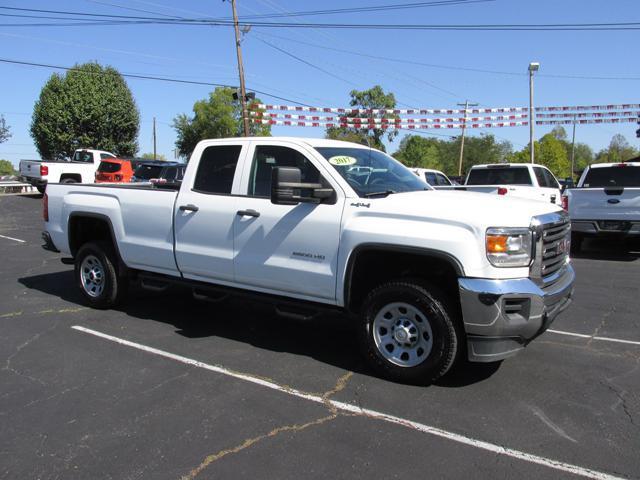 used 2017 GMC Sierra 2500 car, priced at $18,900