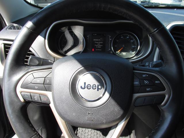 used 2015 Jeep Cherokee car, priced at $9,999