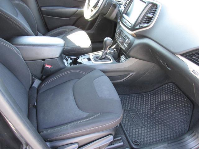 used 2015 Jeep Cherokee car, priced at $9,999