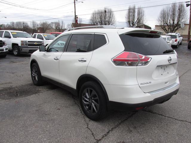 used 2016 Nissan Rogue car, priced at $11,900