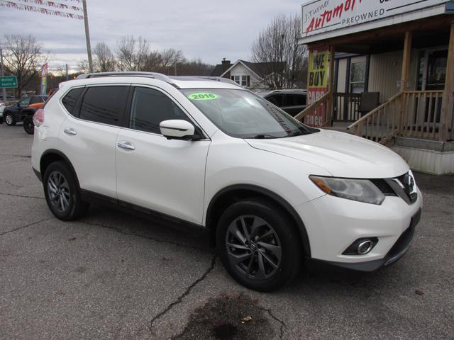 used 2016 Nissan Rogue car, priced at $11,900