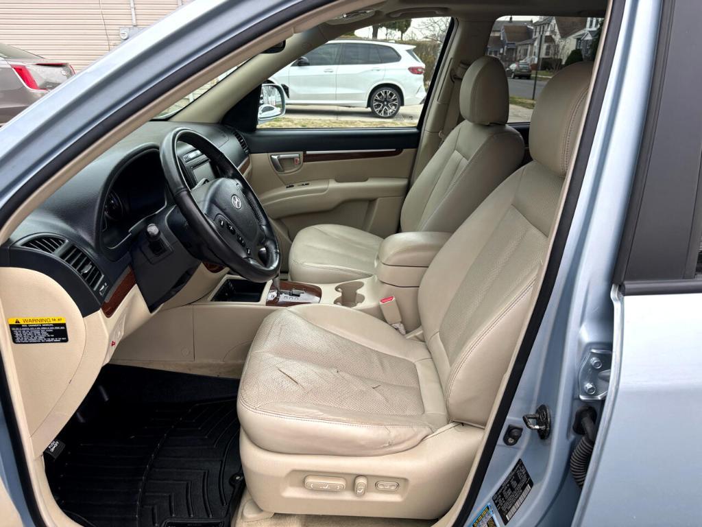 used 2007 Hyundai Santa Fe car, priced at $6,995