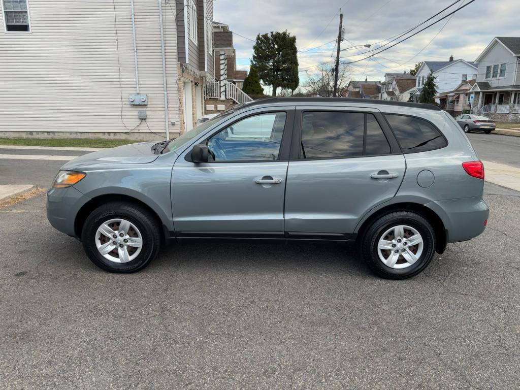 used 2009 Hyundai Santa Fe car, priced at $4,995