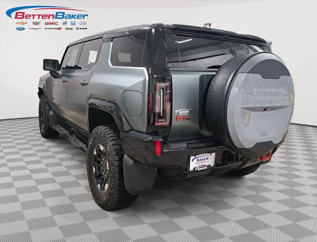 new 2024 GMC HUMMER EV SUV car