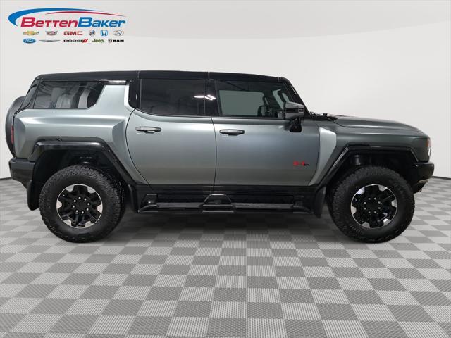 new 2024 GMC HUMMER EV SUV car