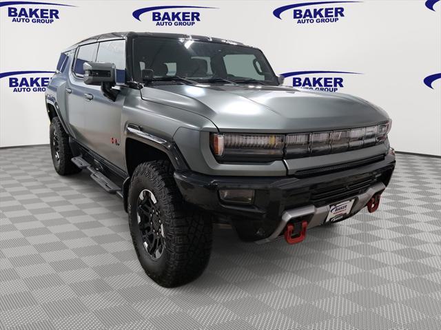 new 2024 GMC HUMMER EV SUV car