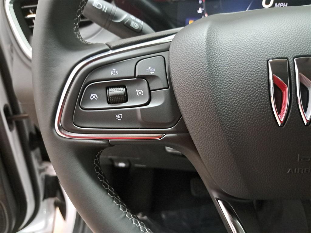 new 2025 Buick Encore GX car, priced at $26,777