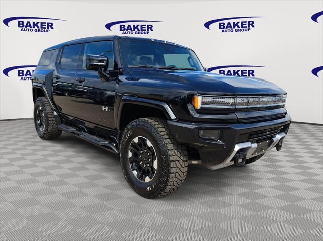 new 2024 GMC HUMMER EV SUV car