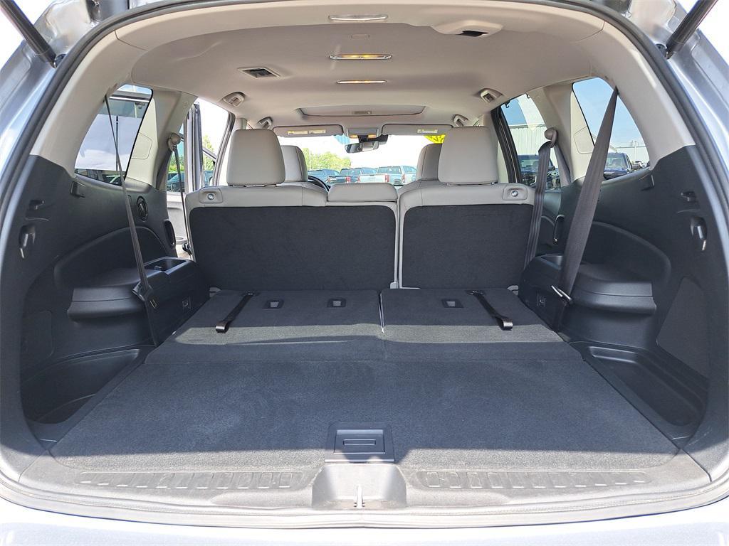 used 2022 Honda Pilot car, priced at $30,994