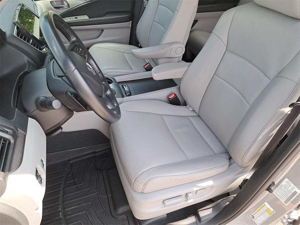 used 2022 Honda Pilot car, priced at $30,994