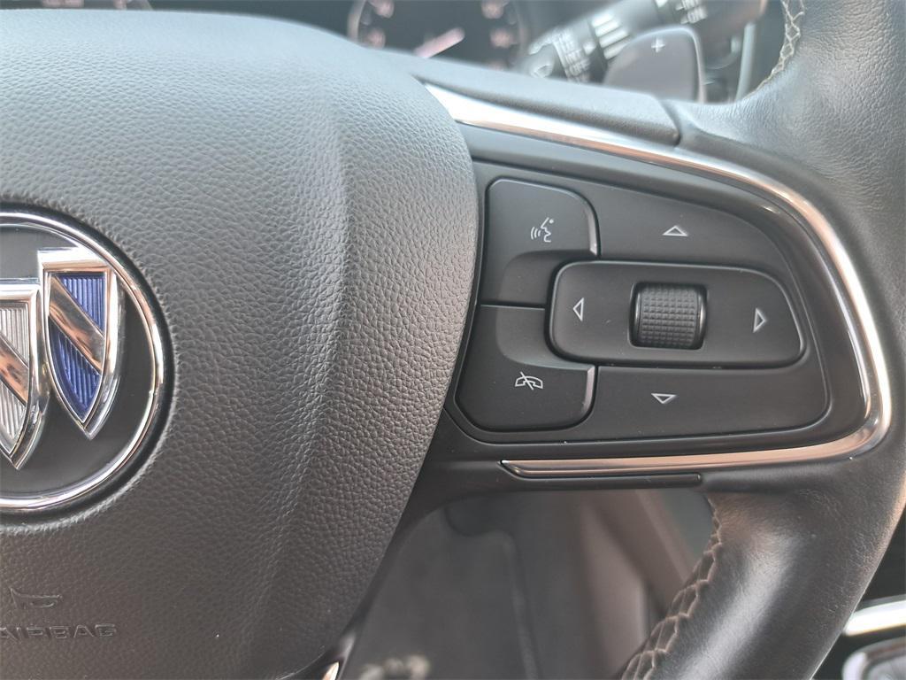 used 2021 Buick Envision car, priced at $22,000