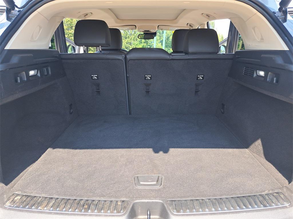 used 2021 Buick Envision car, priced at $22,000
