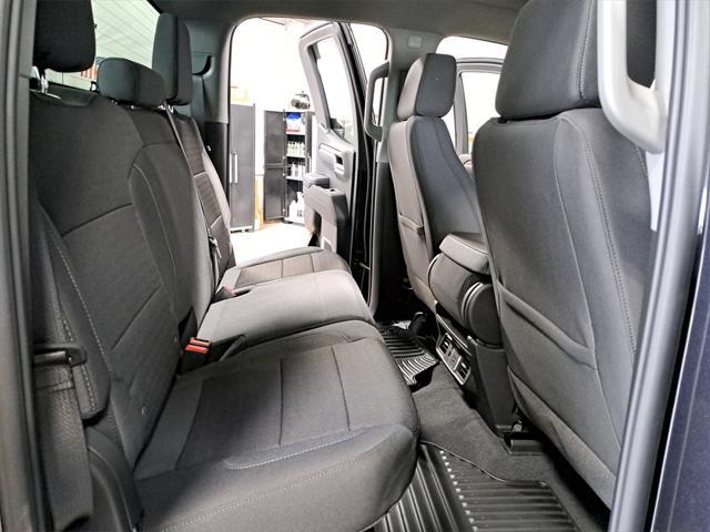 new 2025 GMC Sierra 1500 car