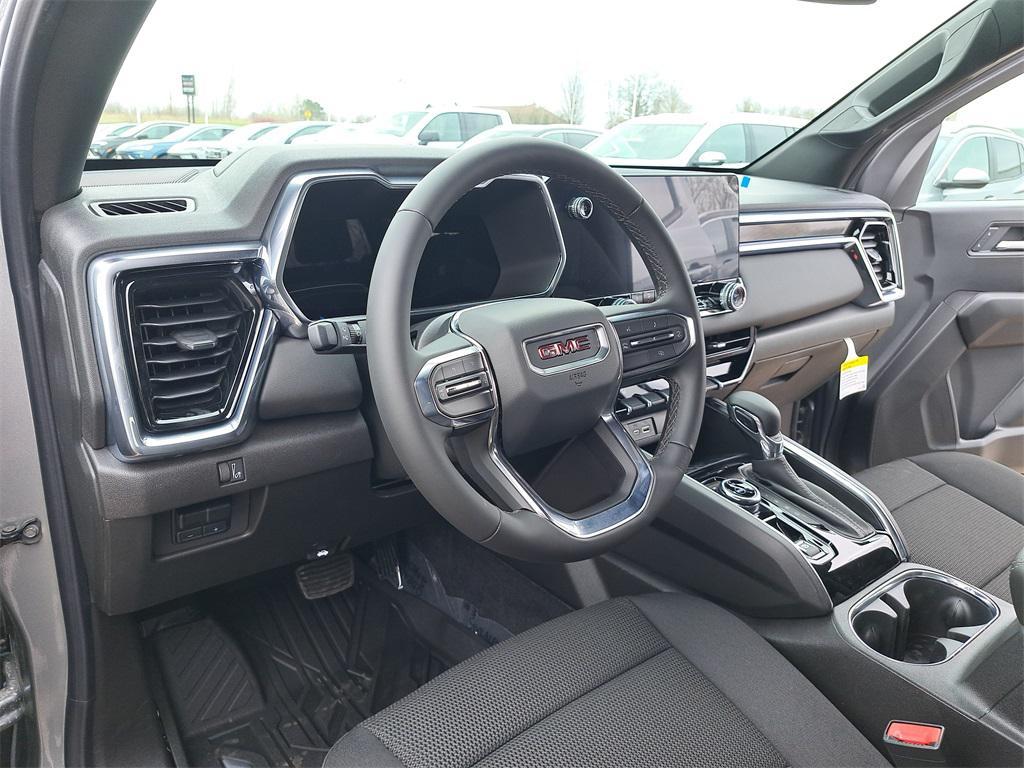 new 2025 GMC Canyon car, priced at $42,989