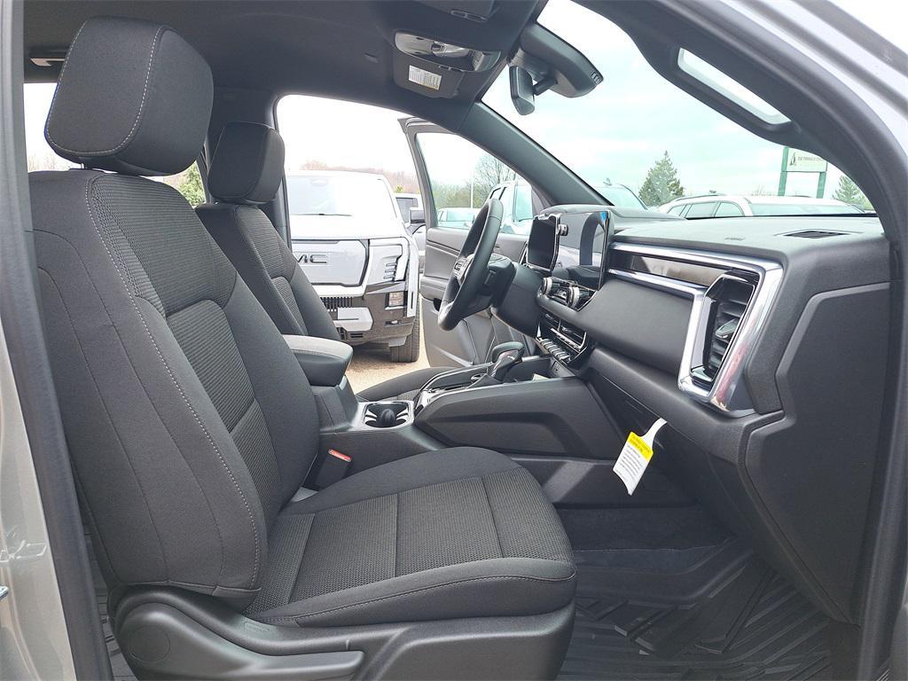 new 2025 GMC Canyon car, priced at $42,989