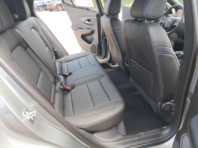 new 2025 Buick Envista car, priced at $27,037