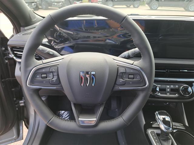 new 2025 Buick Envista car, priced at $27,037