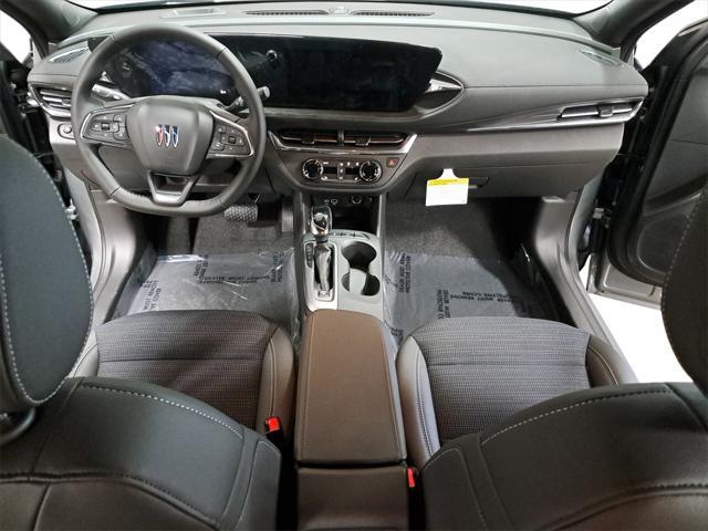 new 2025 Buick Envista car