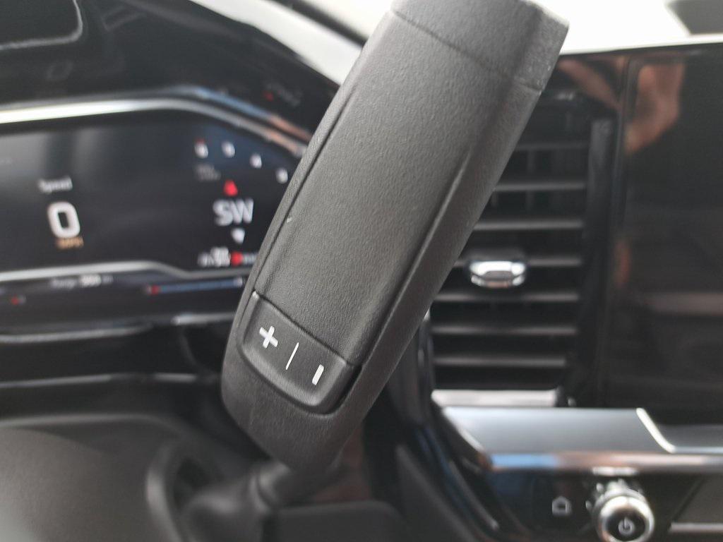 new 2025 GMC Sierra 1500 car