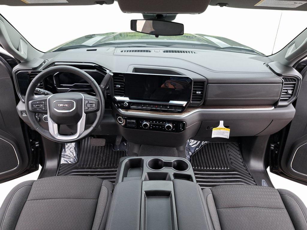 new 2025 GMC Sierra 1500 car