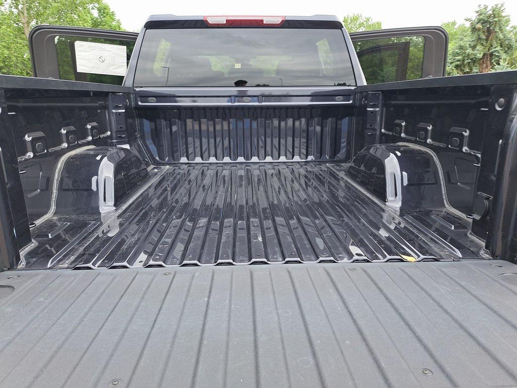 new 2025 GMC Sierra 1500 car